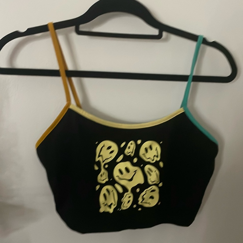 Crop top with smily faces